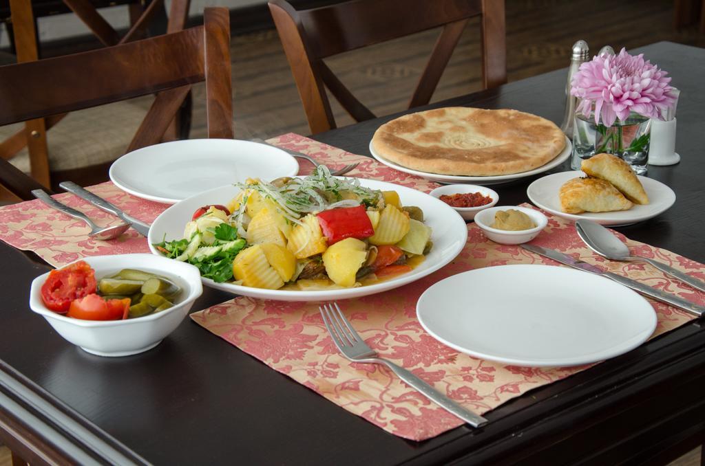 Hotel Jipek Joli Nukus Dış mekan fotoğraf